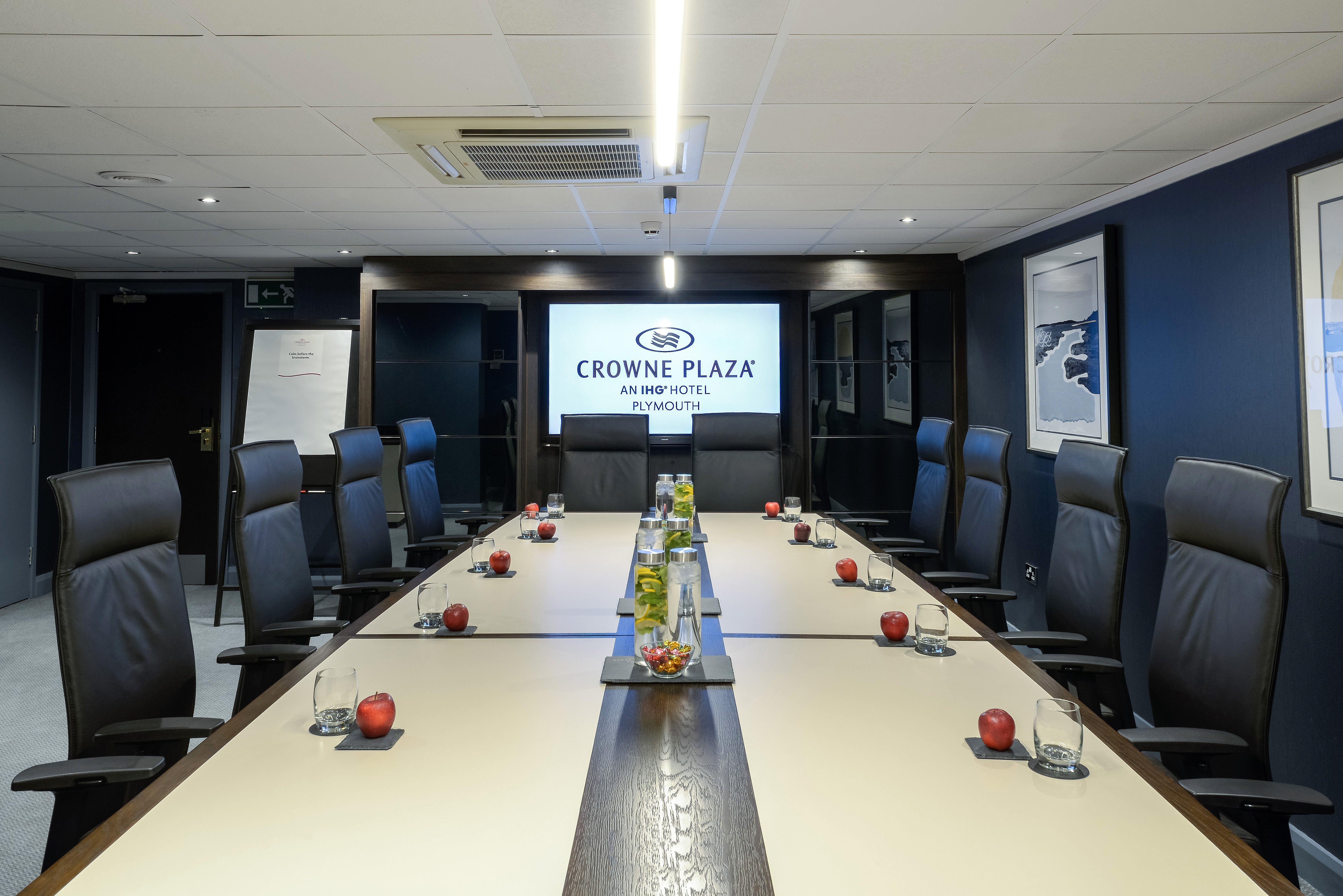 Hotel Crowne Plaza Plymouth By Ihg Exterior foto